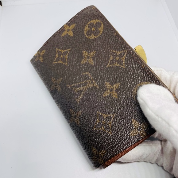 Louis Vuitton Monogram clasp wallet and Box with COA - Picture 8 of 12